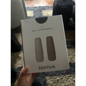 blomus SALPI Salt and Pepper Mill Set